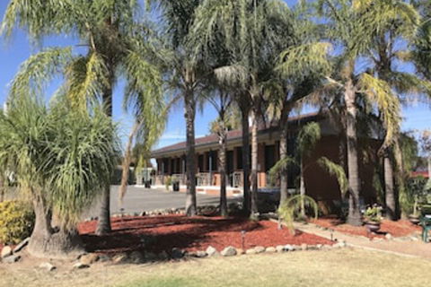 Kootingal Landview Motel - Travel Search 0