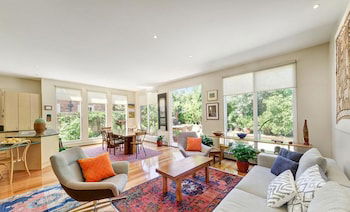 Camberwell Guesthouse - Travel Search 1