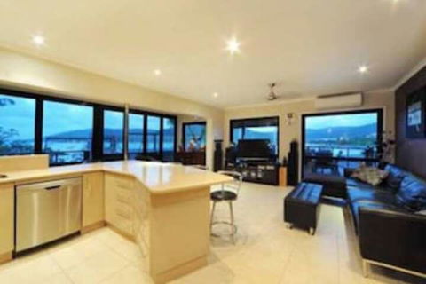Oasis On Oceanview - Travel Search 0