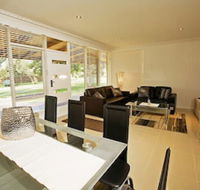 Beach House Units - 1 - Travel Agents
