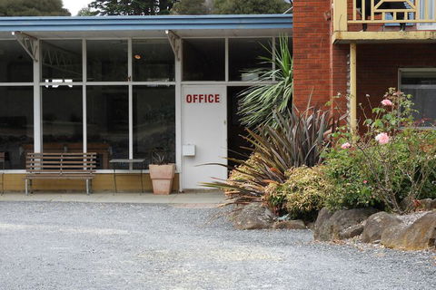 Somerset Caravan Park - Cruises Travel 2