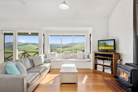 Joanna Cottage - Travel Search 3