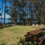 Tuppys On The Lake - Tourism Guide 0