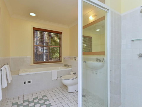 Villa 3br Chambourcin Resort Condo Located Within Cypress Lakes Resort (nothing Is More Central) - Tourism Guide 4