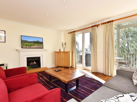 Villa 3br Chambourcin Resort Condo Located Within Cypress Lakes Resort (nothing Is More Central) - Tourism Guide 1