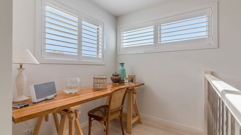 7 Graydens With Views In Ventnor - Tourism Guide 0
