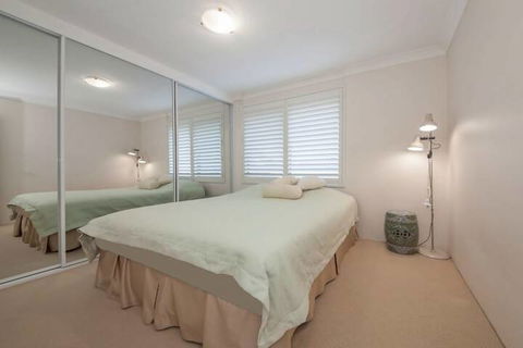 Kamilaroi Unit 6, 58-60 Magnus Street - Tourism Guide 2