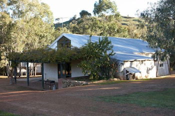 Brockman Park Estate - Travel Agents 2