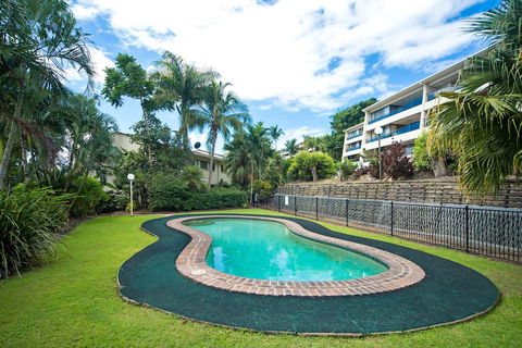 Tropical Family Escape - Travel Search 5