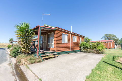 Holbrook Motor Village - Travel Agents 2