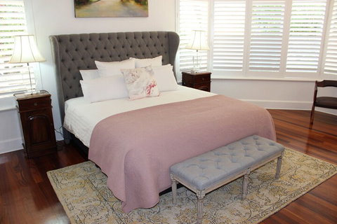Fairlawn Estate - Travel Search 2