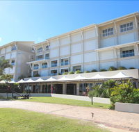 Deep Blue 12 - Travel Search