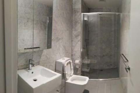 Notting Hill Apartment - Travel Agents 4