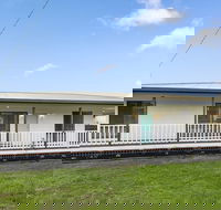Settle in on 260 Settlement in Cowes - Travel Agents