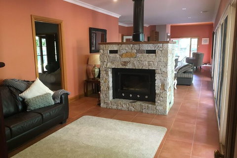 The Grange Homestead - Tourism Guide 6