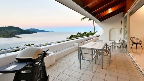 Bella Vista E9 Ocean View Spacious 2 Bed - Travel Search 0