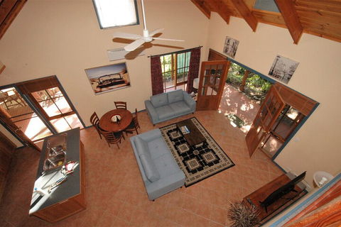 Garden Cottage Beechworth - Travel Search 5