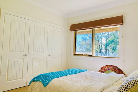 Grand Gippsland Home Sleeps Up To 28 - Travel Agents 3