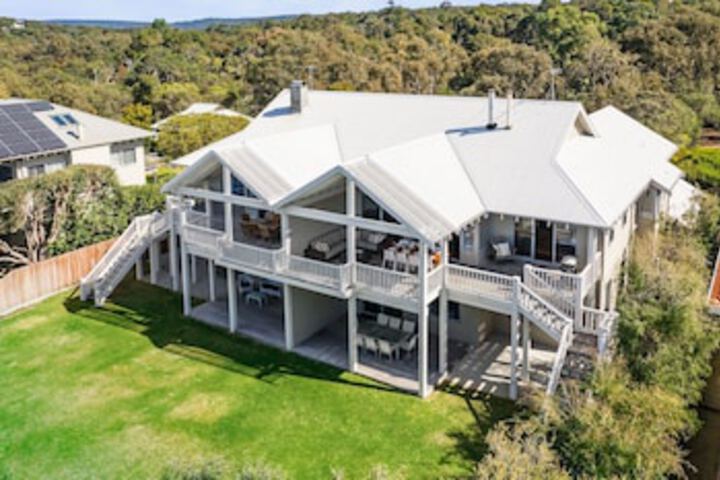 Eagle Bay WA Tourism Guide