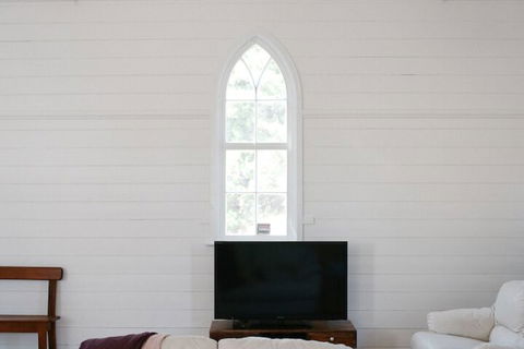 Old White Church Bed & Breakfast - Travel Search 4