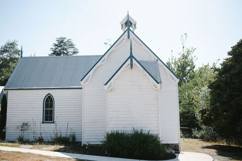 Old White Church Bed & Breakfast - Travel Search 1