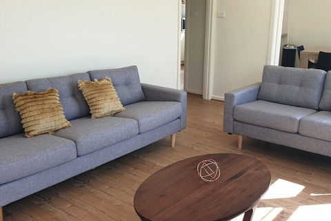 The Bay Apartment - Travel Agents 6
