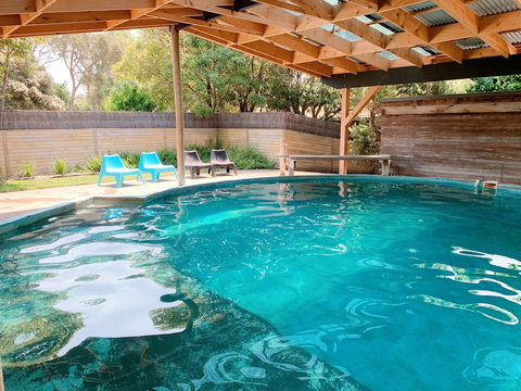 Bayplay Beach Accommodation - 2 Locations - Tourism Guide 2