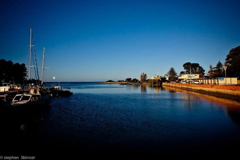 Burnie Airport Motel - Tourism Guide 1