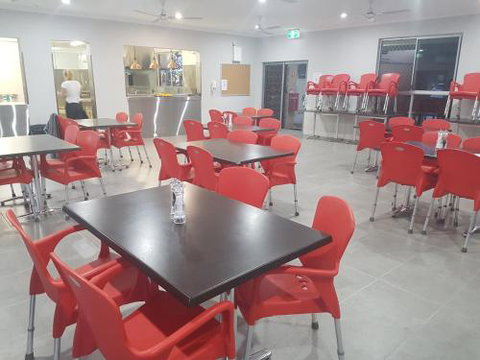 YAL Cairns A Motel That Makes A Difference - Tourism Guide 5