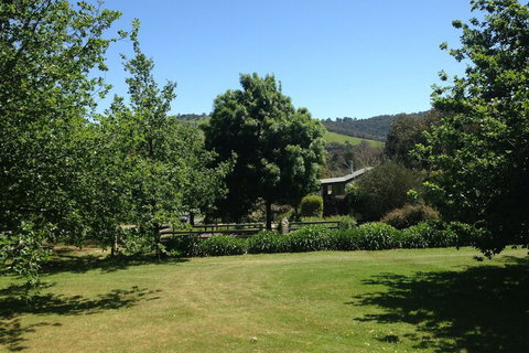 Yarraglen BnB - Tourism Guide 2