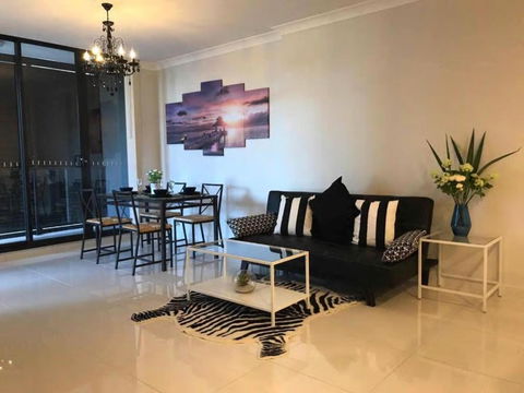 Shine Apartment - Tourism Guide 6