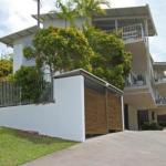 Unit 2 Sea Breeze Villas Coolum Beach - Travel Search 0