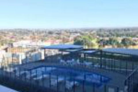 Luxury Apt With 2BR Plus 2Bath - Tourism Guide 0