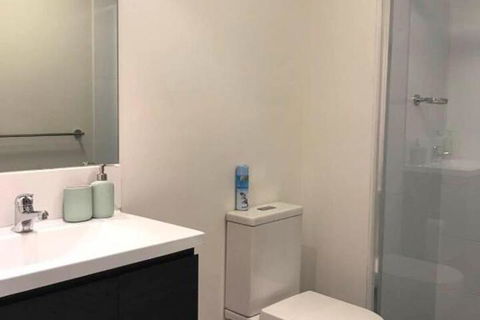 Luxury Apt With 2BR Plus 2Bath - Tourism Guide 4