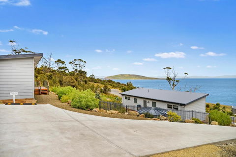 Chill Tasmania - Travel Search 5