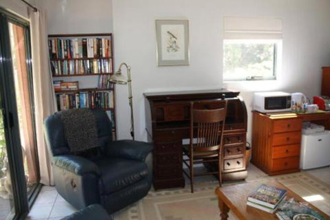 Mandalay House - Travel Agents 0