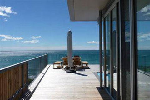The Ocean Retreat - Tourism Guide 0