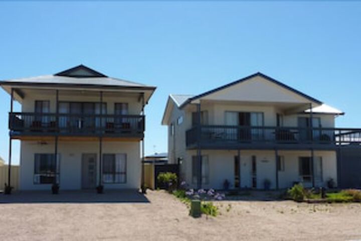 Stansbury SA Travel Search