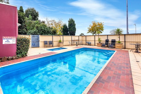 Parkside Motel Geelong - Travel Search 2