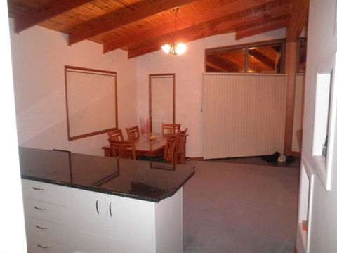 The Real McCoy Holiday Accommodation - Cruises Travel 4