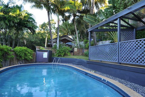 Airlie Beach Motor Lodge - Travel Search 4