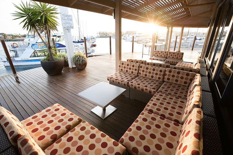 The Marina Hotel - Travel Agents 4