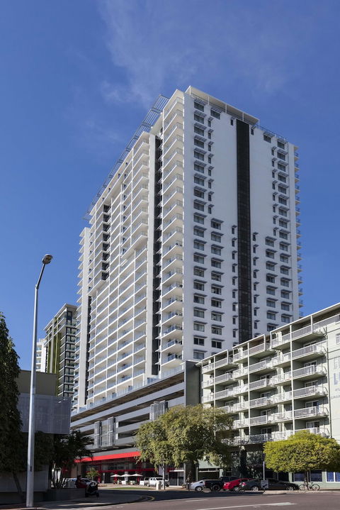 Oaks Darwin Elan Hotel - Travel Agents 4