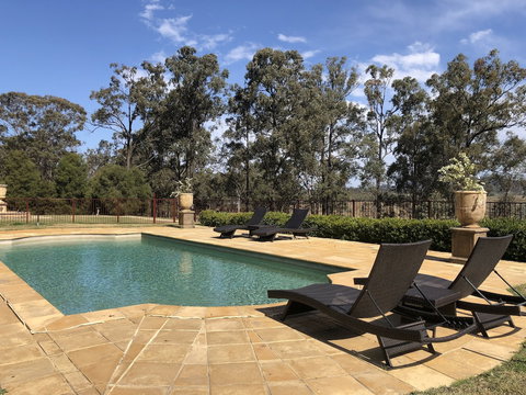 Villa Provence - Tourism Guide 5