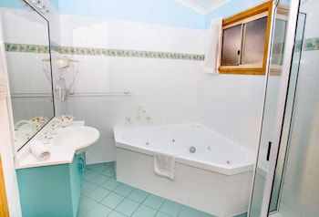 Reflections Holiday Parks Forster Beach - Tourism Guide 1