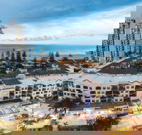 Oaks Gold Coast Calypso Plaza Suites - Travel Search