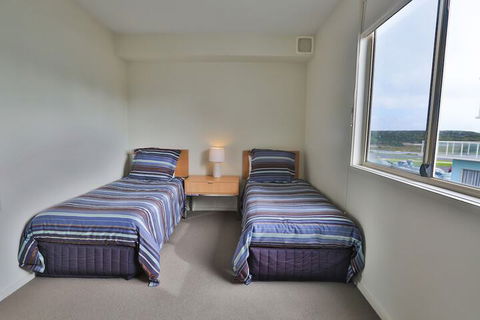 Lady Bay Resort - Tourism Guide 7