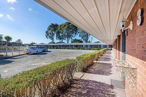 Burwood East Motel - Travel Search 1