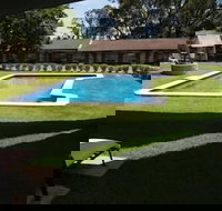 Old Maitland Inn - Tourism Guide