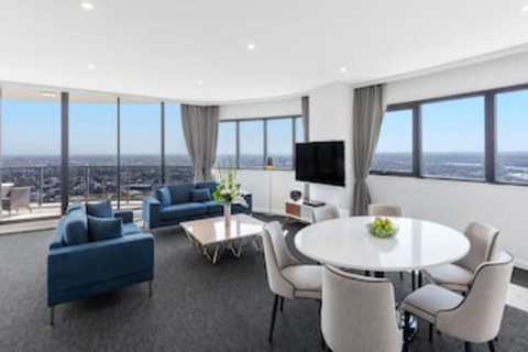 Meriton Suites Kent Street, Sydney - Travel Search 0